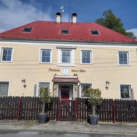 Pension Novy Den Albrechtice  Eksteriør bilde