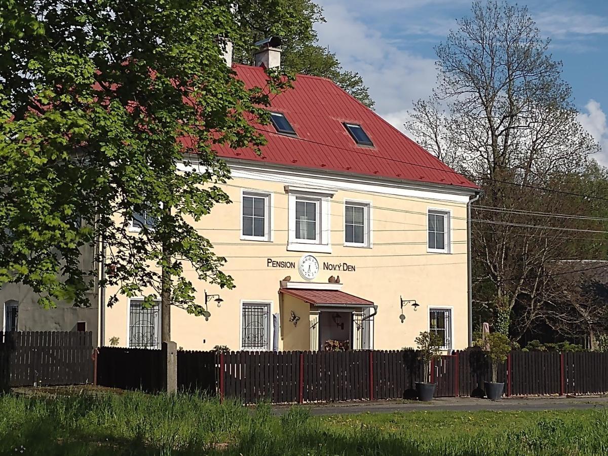 Pension Novy Den Albrechtice  Eksteriør bilde